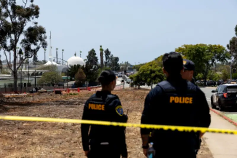 Attaque islamophobe à San Diego : deux adolescents tuent trois personnes avant de se suicider
