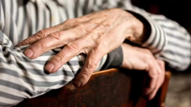 Attente de 2027 pour un neurologue : le cri d'alarme d'un octogénaire