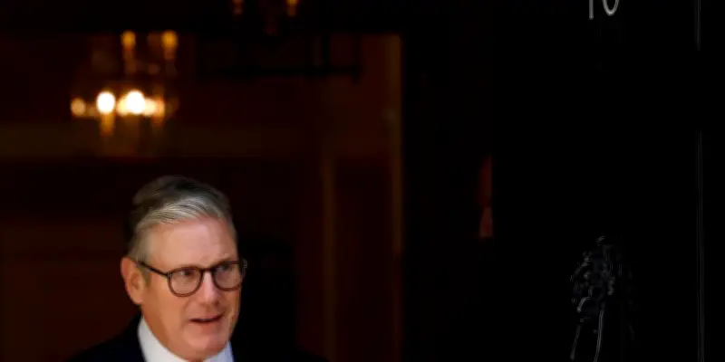 Au Royaume-Uni, l'avenir incertain du Premier ministre Keir Starmer
