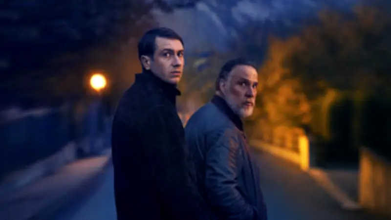 Audiences TV : France 2 leader avec « La nuit du 12 », Anne Hathaway en difficulté sur TF1