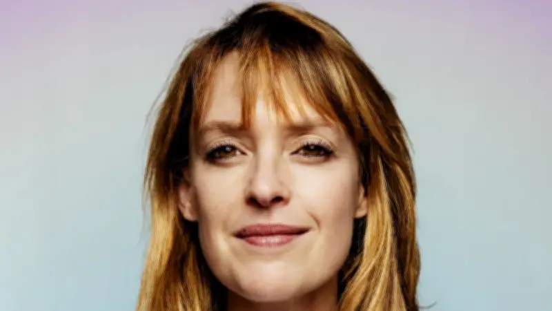 Aurélie Valognes : son nouveau roman célèbre l'émerveillement et la nature