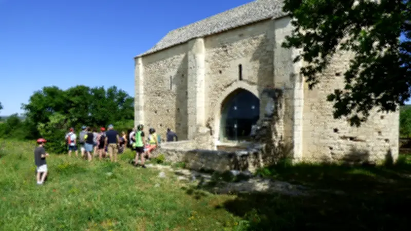 Balade des chapelles : 25 participants entre patrimoine et nature