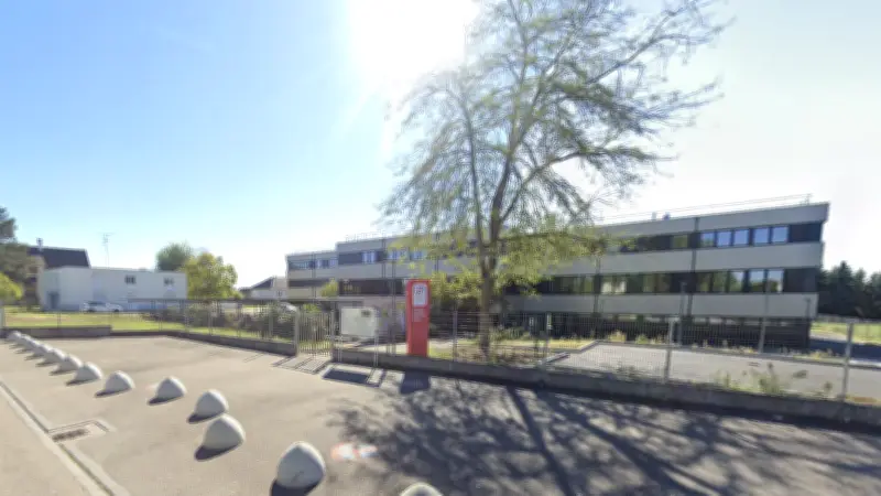 Bas-Rhin : un père agresse un surveillant devant un collège