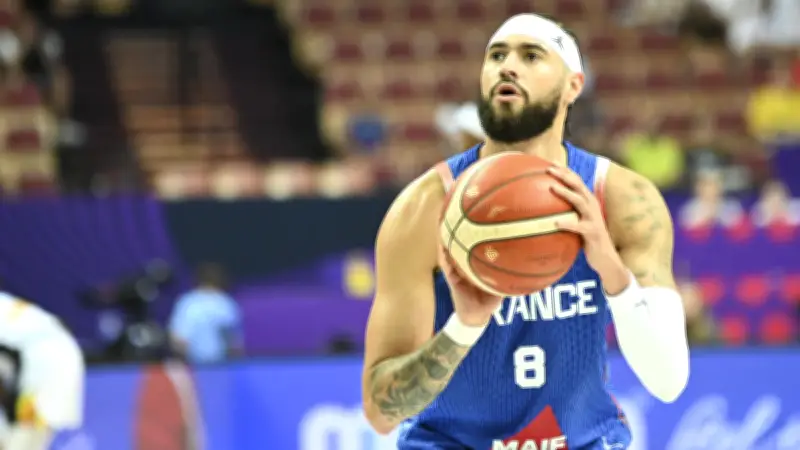 Basket : Isaïa Cordinier opéré du genou, absent des Bleus cet été
