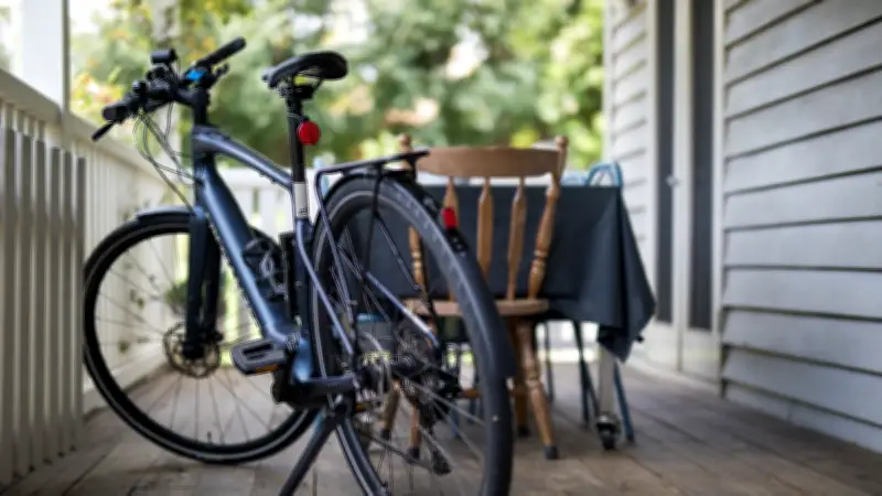 Batterie de vélo explose : une mère perd tout en 15 minutes