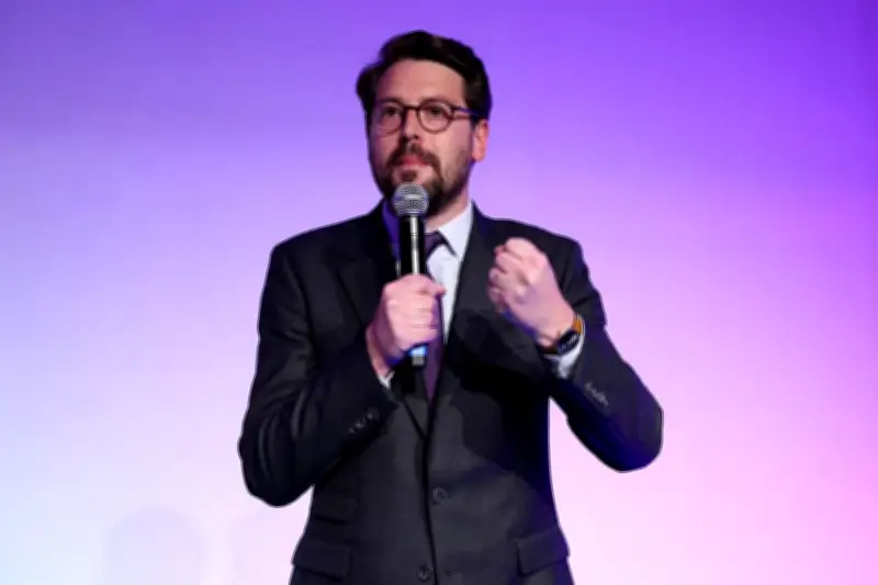 Benjamin Lucas candidat à la primaire de la gauche pour 2027
