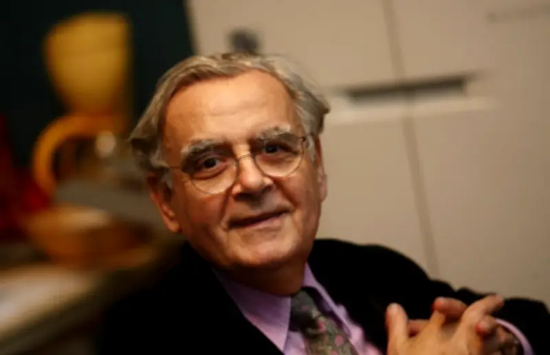 Bernard Pivot : hommage en images à une légende des lettres françaises