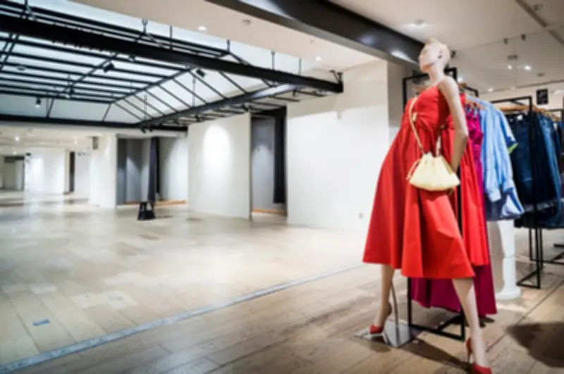 BHVR Marais : magasin désert, ventes au plus bas, mal-être des salariés