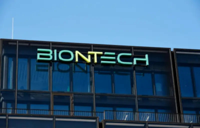 BioNTech ferme quatre sites de production, 1.860 emplois menacés