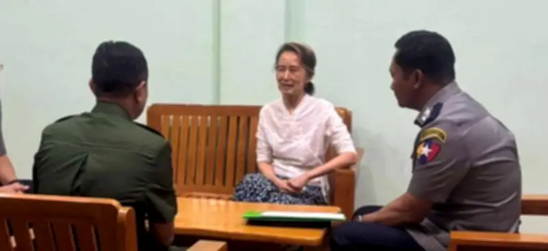 Birmanie : Aung San Suu Kyi mérite mieux que le silence et la pitié