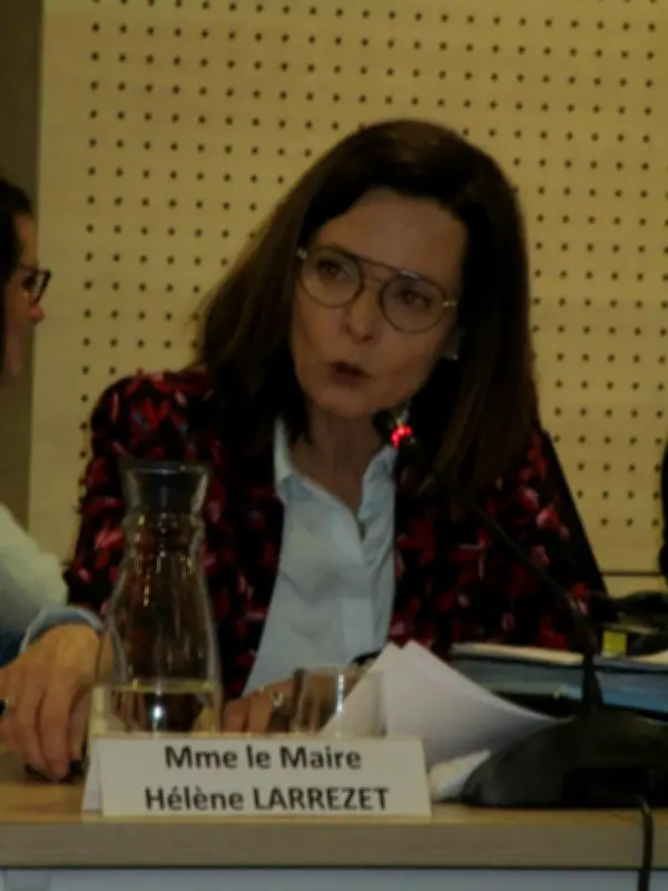 Biscarrosse : budget 2026 stable et projet hôtelier de 82 chambres