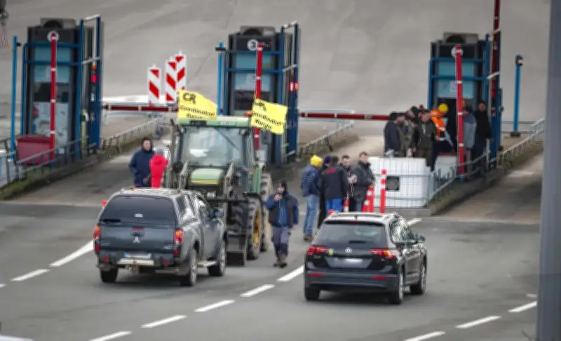 Blocage des ponts de Ré et Oléron reporté en raison de la pluie