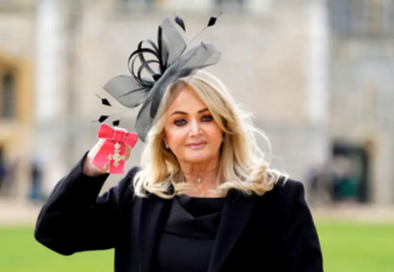 Bonnie Tyler dans le coma artificiel après une opération d'urgence au Portugal