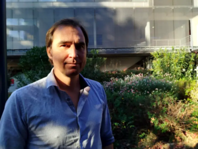Bordeaux : des neurones humains cultivés en labo pour percer les secrets de l'autisme