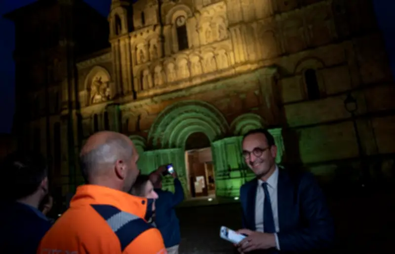 Bordeaux : l'abbatiale Sainte-Croix retrouve sa lumière