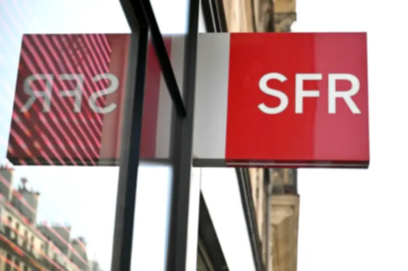 Bouygues confirme des négociations actives pour le rachat de SFR