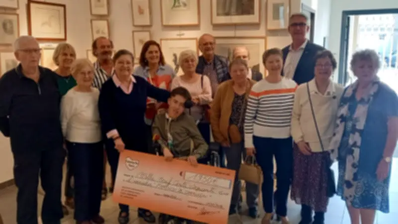 Caissargu'toncœur remet 1 950 € à Martinou le crapouillou