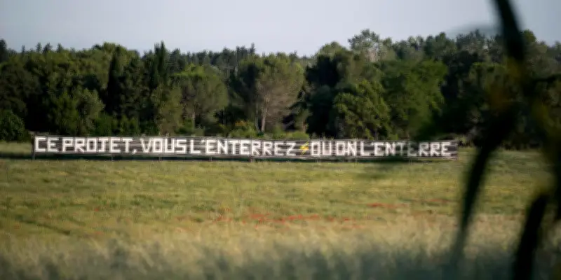 Camargue : ONG exigent l'abandon du projet de ligne THT