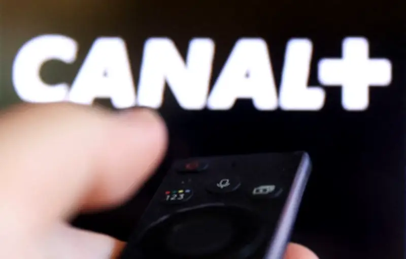 Canal+ accusé de pratiques abusives : des abonnés harcelés après résiliation