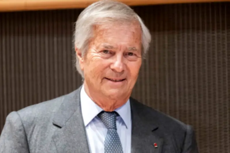 Canal+ coupe les ponts avec les signataires de la tribune anti-Bolloré