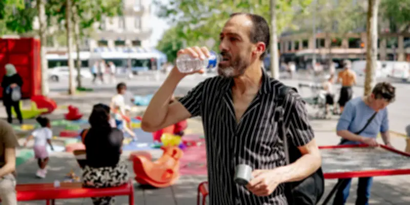 Canicule en Île-de-France : sept morts liées à la chaleur, alerte pollution