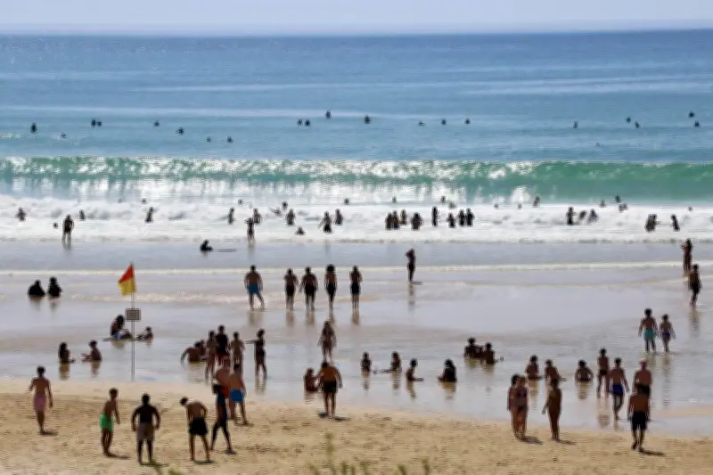 Canicule précoce : 13 départements en vigilance jaune, records de chaleur battus