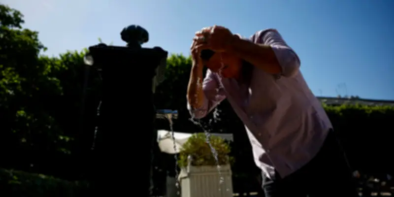 Canicule : vigilance orange dans 13 départements, pic d'ozone attendu jeudi