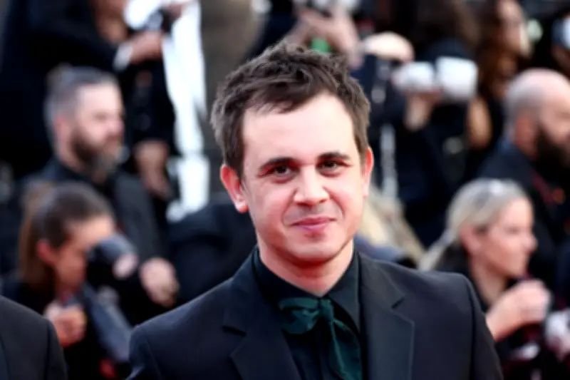 Cannes 2026 : Bastien Bouillon en père déviant dans « La Frappe »