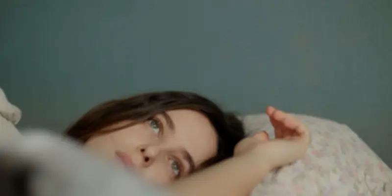 Cannes 2026 : Judith Godrèche livre une adaptation sans relief de "Mémoire de fille" d'Annie Ernaux