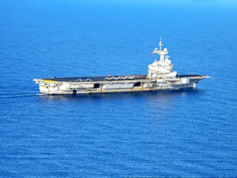 Charles de Gaulle : le porte-avions nucléaire français en route vers Ormuz