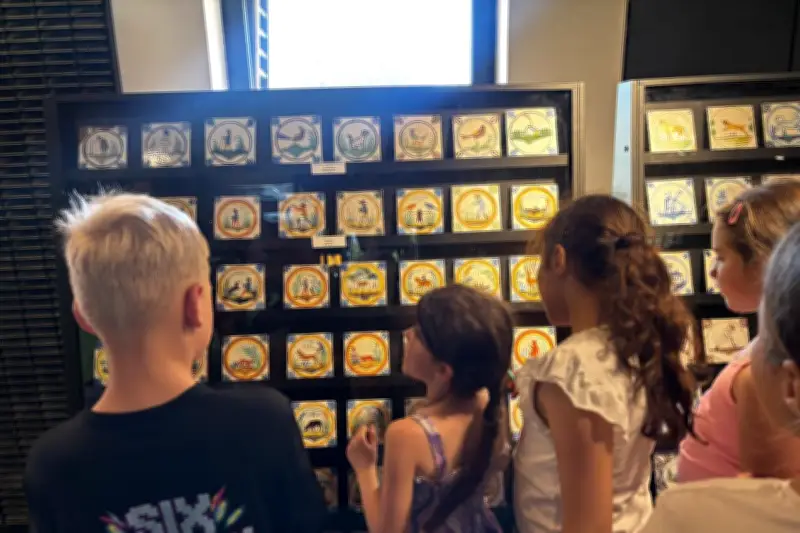 Chasse au trésor unique pour les enfants à Salernes avec Angela Campanile