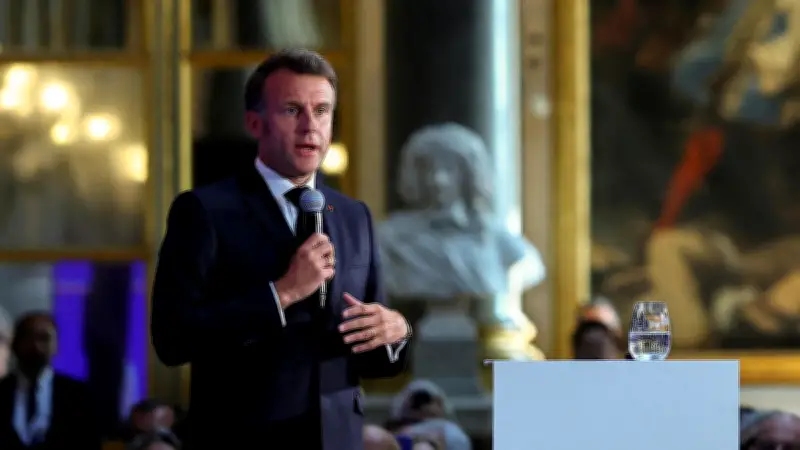 Choose France : la marque Macron, un succès incontestable