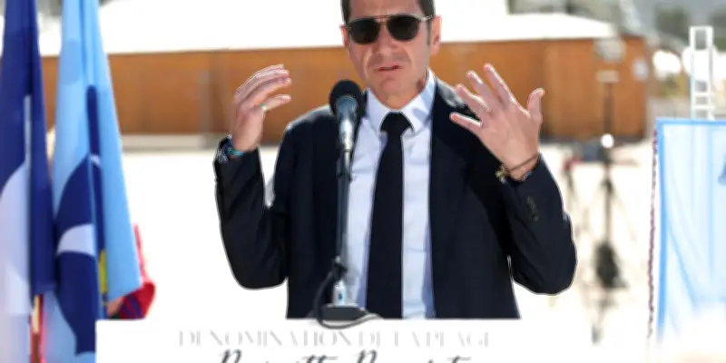 Cinéma : Lisnard et RN soutiennent Canal+ contre artistes anti-Bolloré