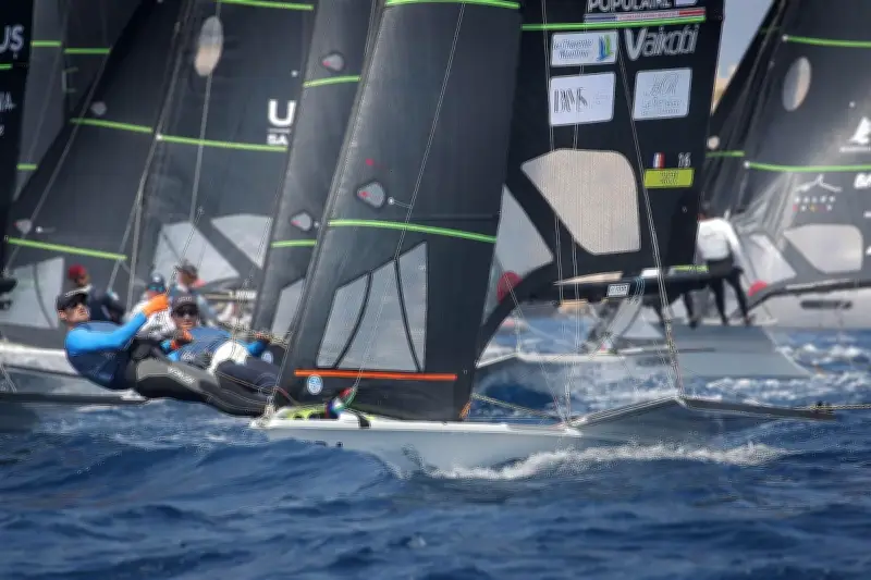 Clément Péquin et Erwan Fischer visent le podium aux Mondiaux de Quiberon