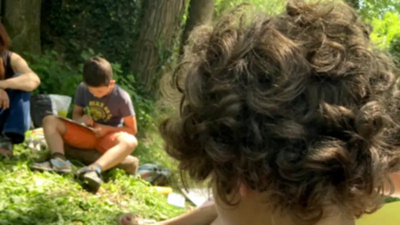 École en plein air : un effet vertueux sur la posture des élèves et enseignants