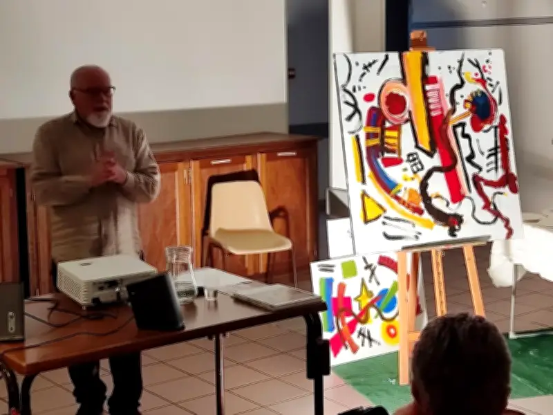 Conférence sur Kandinsky à Savignac-Lédrier : Reg Alcorn peint en musique
