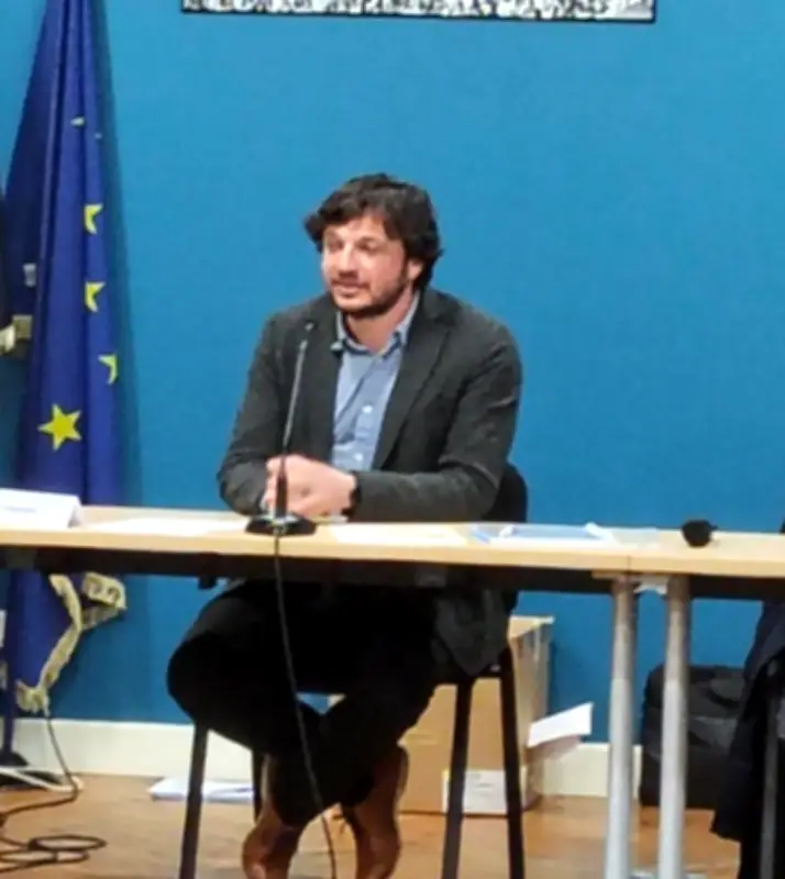 Conseil municipal de Tyrosse : budgets, subventions et fiscalité locale
