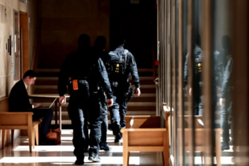 Cour de cassation : conflit de compétence entre PNACO et JIRS de Marseille