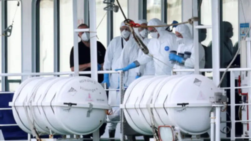 Crise hantavirus : auto-isolement, modélisations et décisions gouvernementales