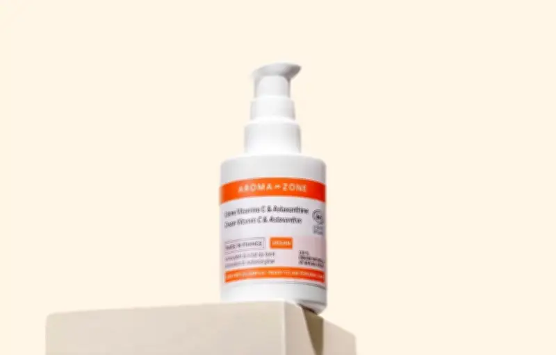 Crème vitamine C Aroma-Zone : un soin éclat pour toutes les peaux