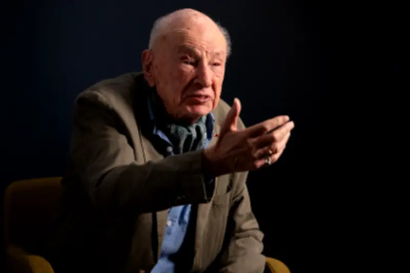Décès d'Edgar Morin, le penseur de la complexité