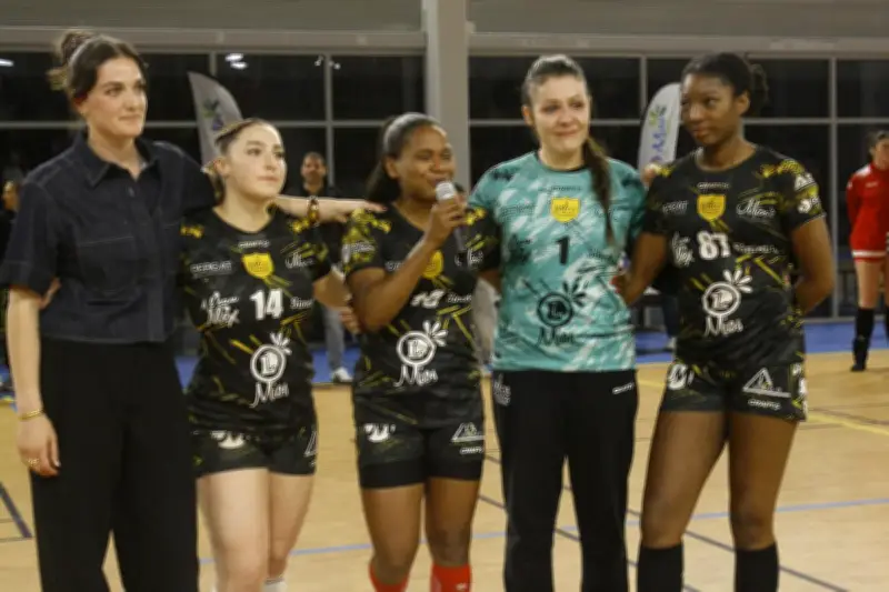 Dernier match émouvant pour les Miossaises face au leader