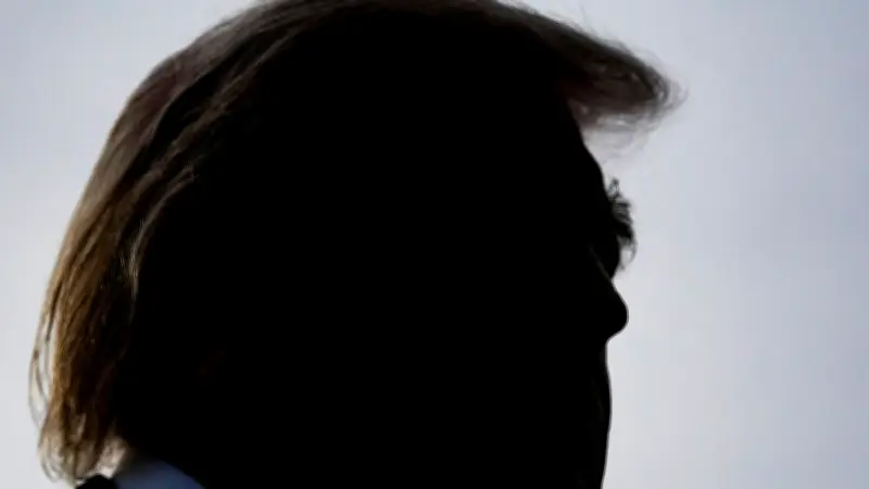 Des élus démocrates enquêtent sur les grâces présidentielles de Trump