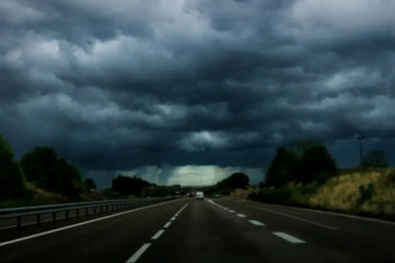 Deux départements en vigilance orange pluie-inondation par Météo-France
