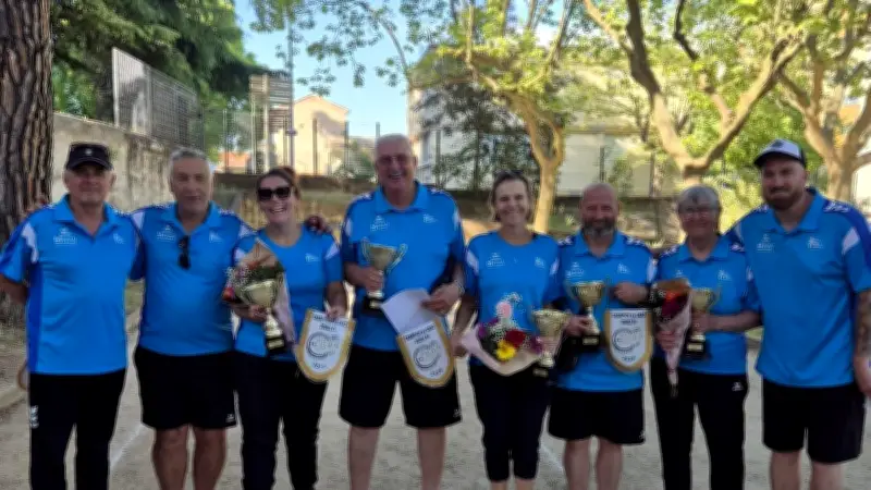 Deux formations du Sport boules championnes du Gard à Laudun-l'Ardoise