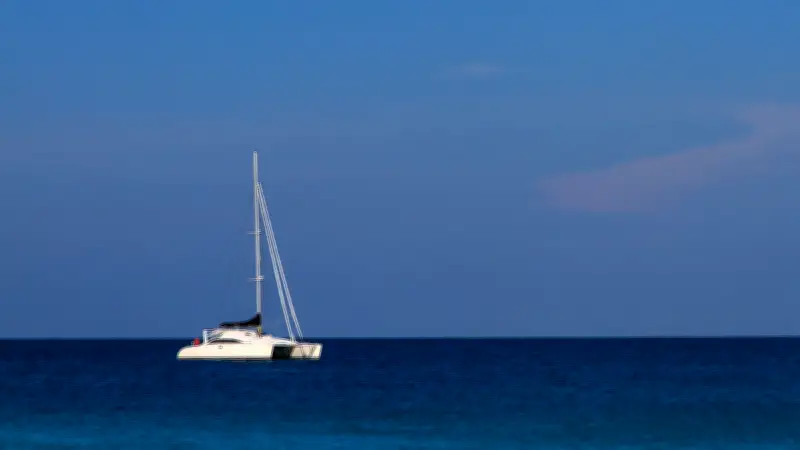 Deux Français disparaissent mystérieusement en mer au large de Tanger