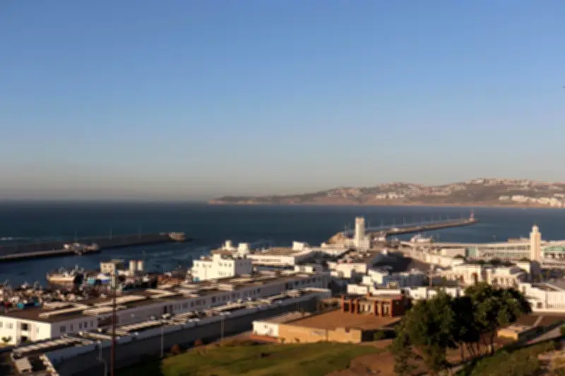 Deux Français portés disparus en mer au large de Tanger, un canot recherché