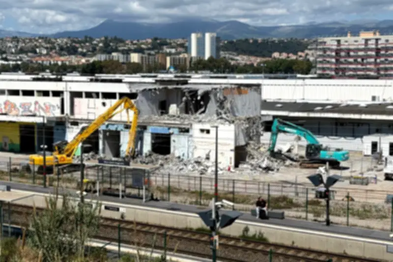 Démolition du MIN de Nice pour la future gare TGV aéroportuaire