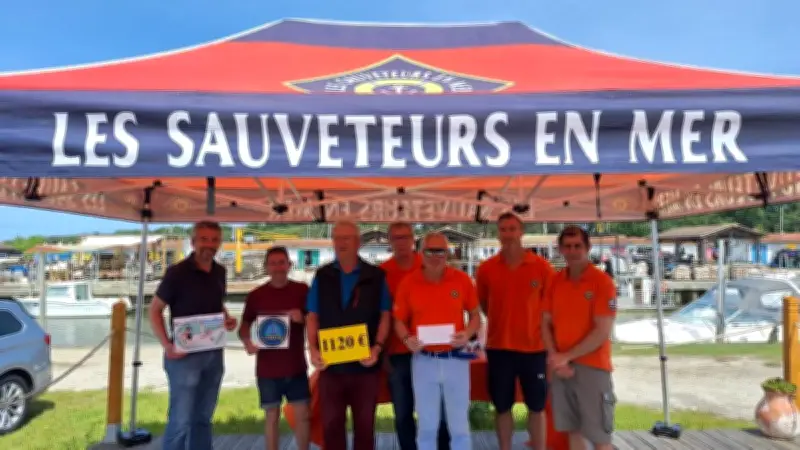 Don de 1 120 euros à la SNSM d'Arès-Andernos par le CDROM
