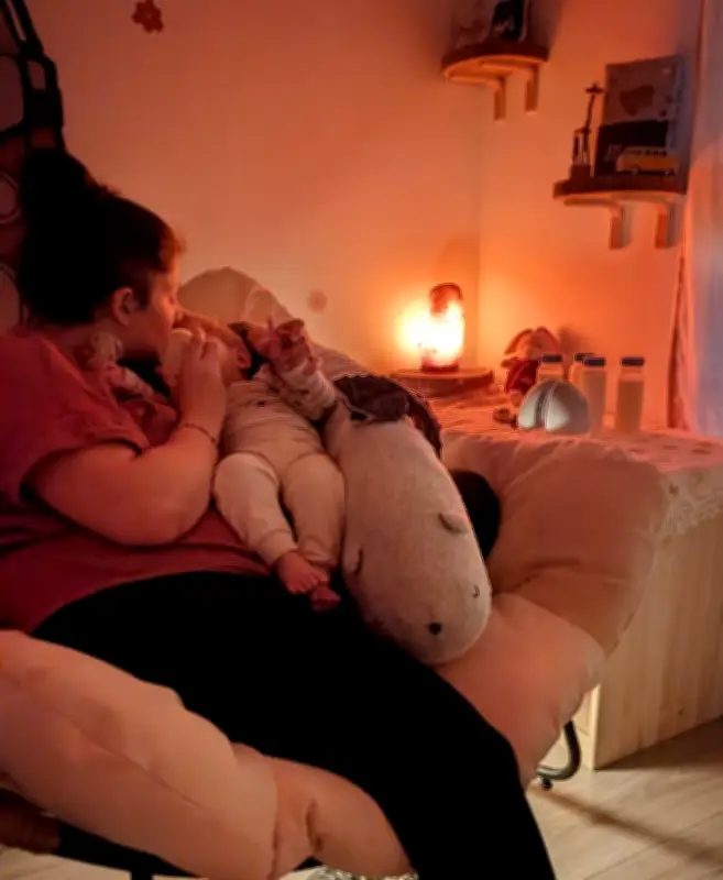 Don de lait maternel : Alexandra, une maman généreuse en Gironde